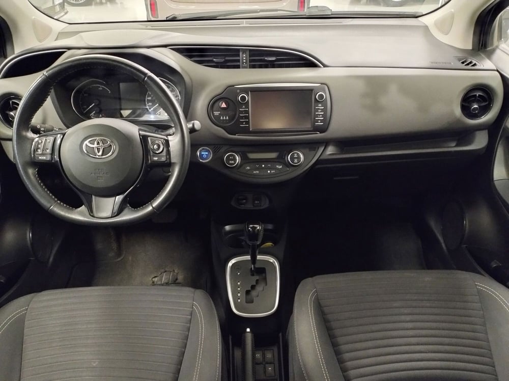 Toyota Yaris usata a Asti (8)