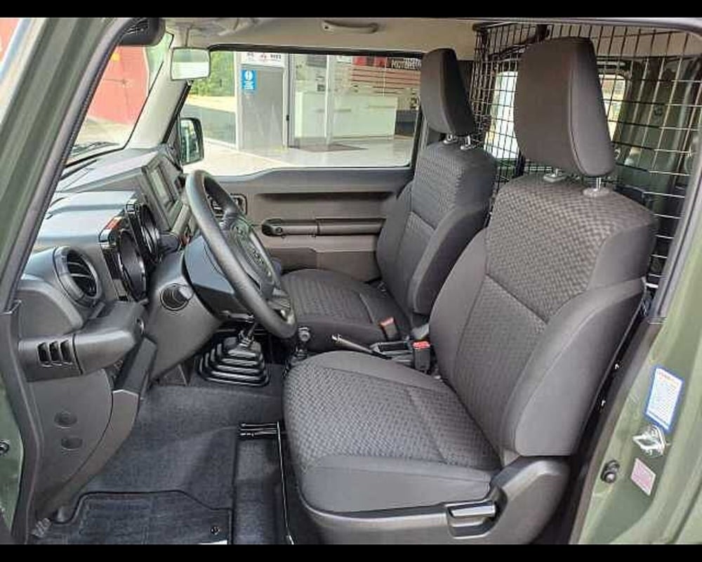 Suzuki Jimny usata a Venezia (10)