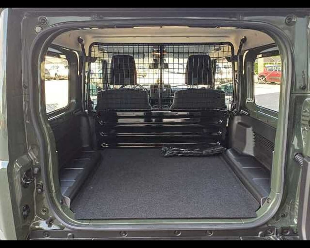 Suzuki Jimny usata a Venezia (16)