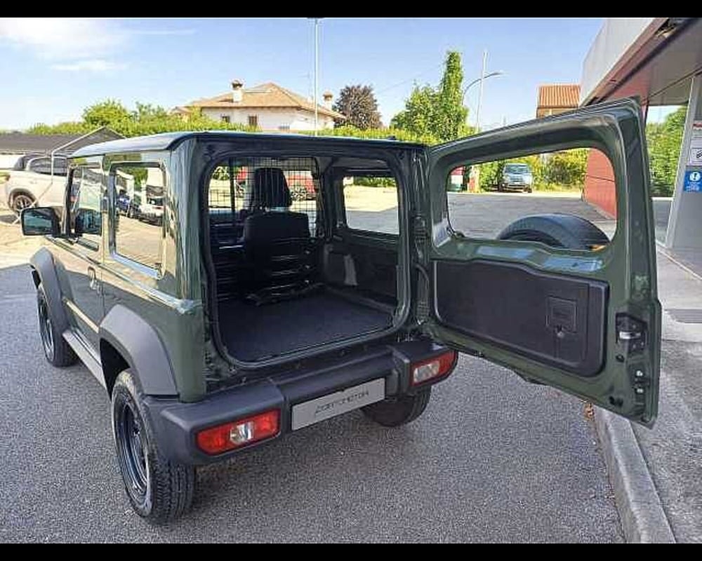 Suzuki Jimny usata a Venezia (17)