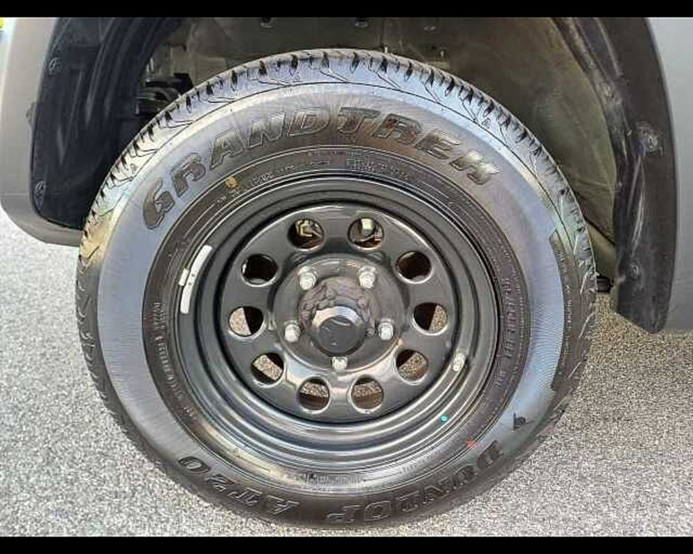 Suzuki Jimny usata a Venezia (18)