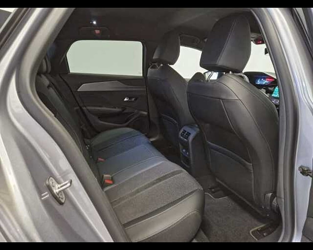 Peugeot 308 SW usata a Milano (12)