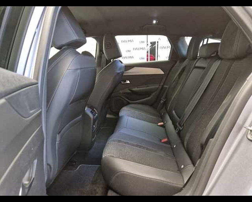 Peugeot 308 SW usata a Milano (13)