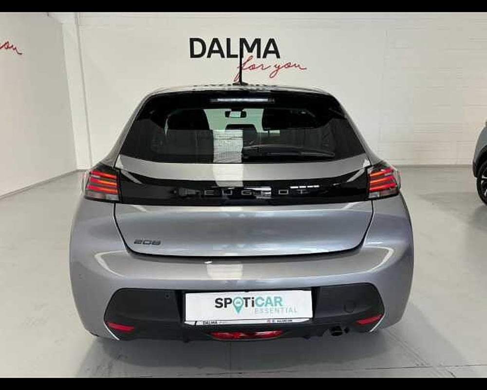 Peugeot 208 usata a Milano (5)