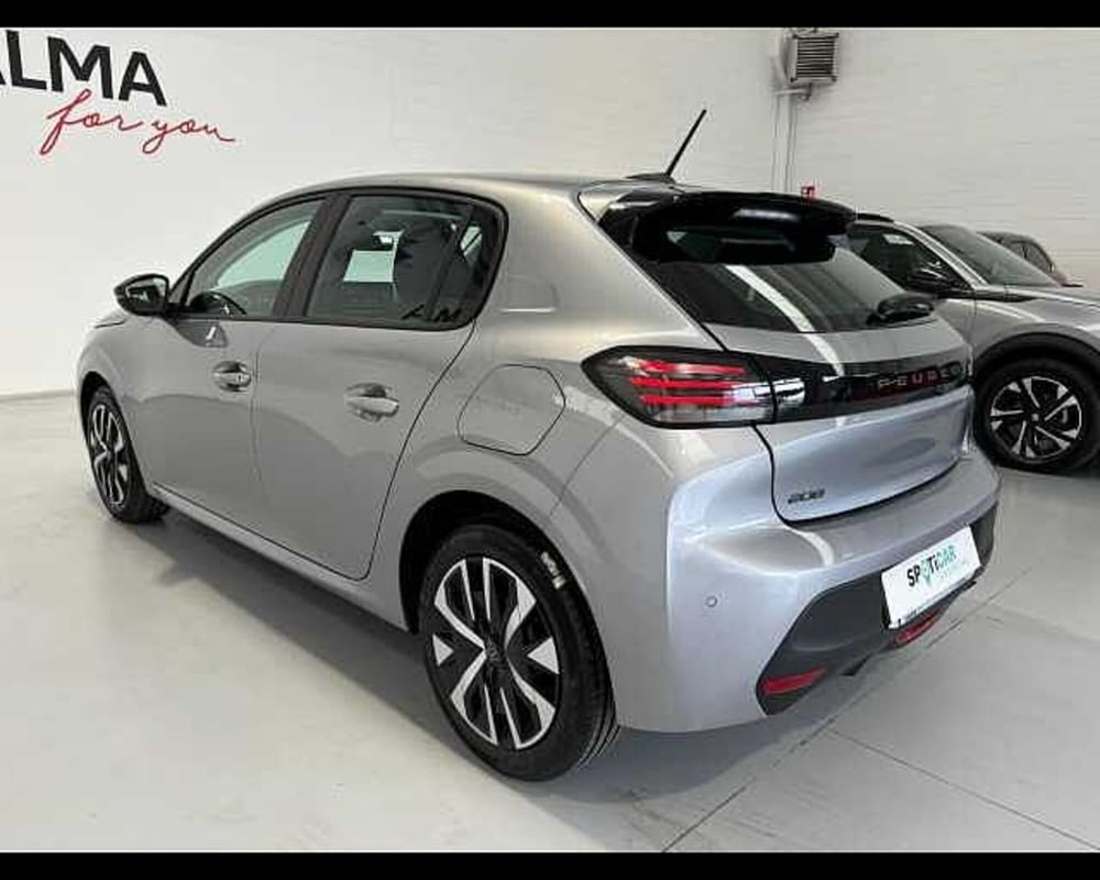Peugeot 208 usata a Milano (6)