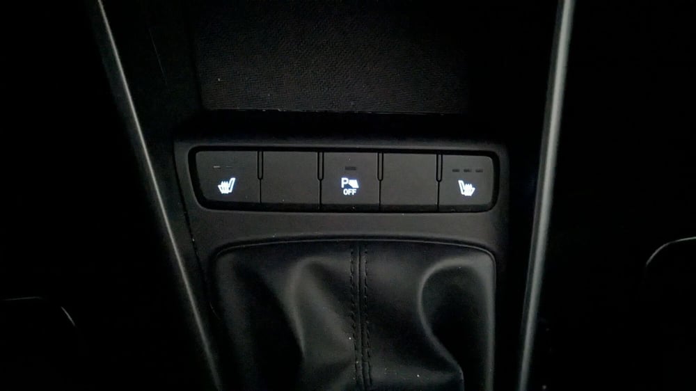 Hyundai i20 usata a Milano (11)
