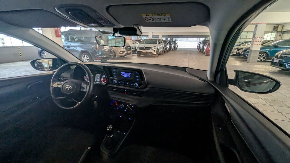Hyundai i20 usata a Milano (12)