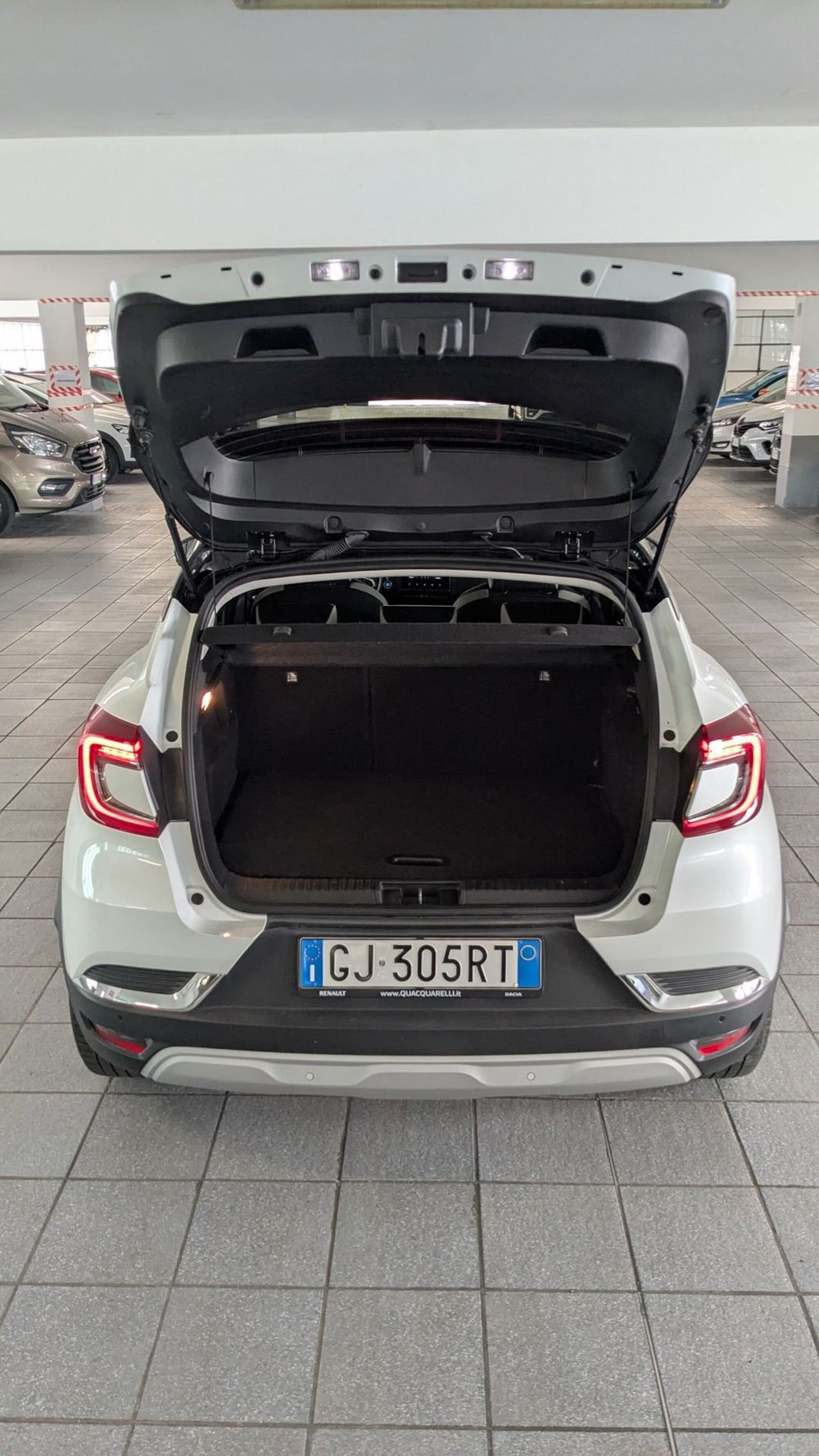 Renault Captur usata a Milano (5)