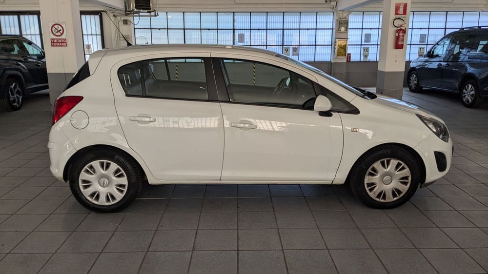 Opel Corsa usata a Milano (4)