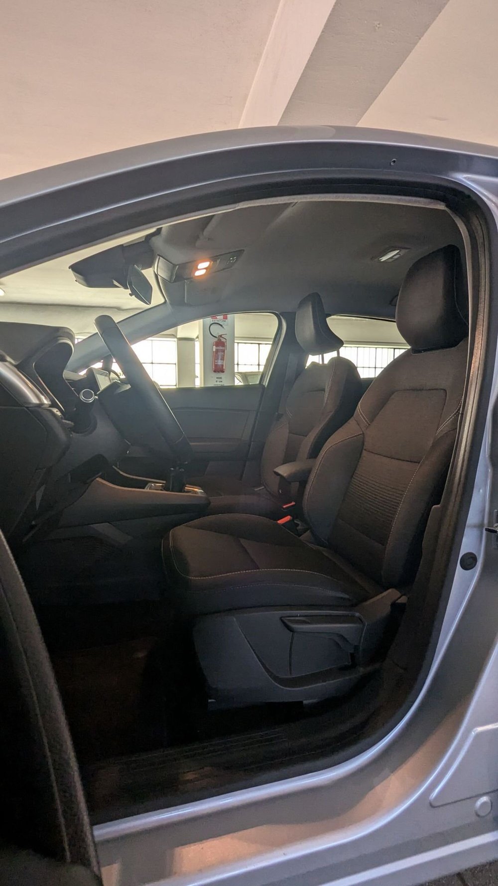 Renault Captur usata a Milano (12)