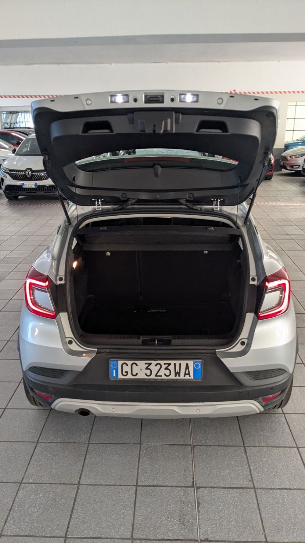 Renault Captur usata a Milano (5)