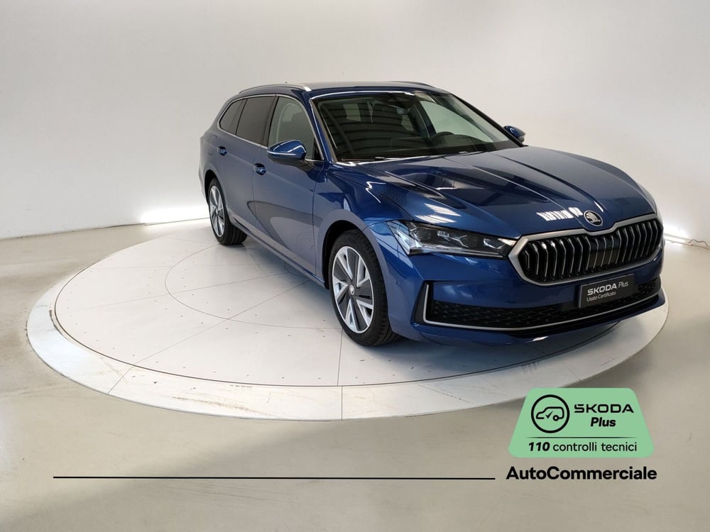 Skoda Superb Station Wagon nuova a Bologna