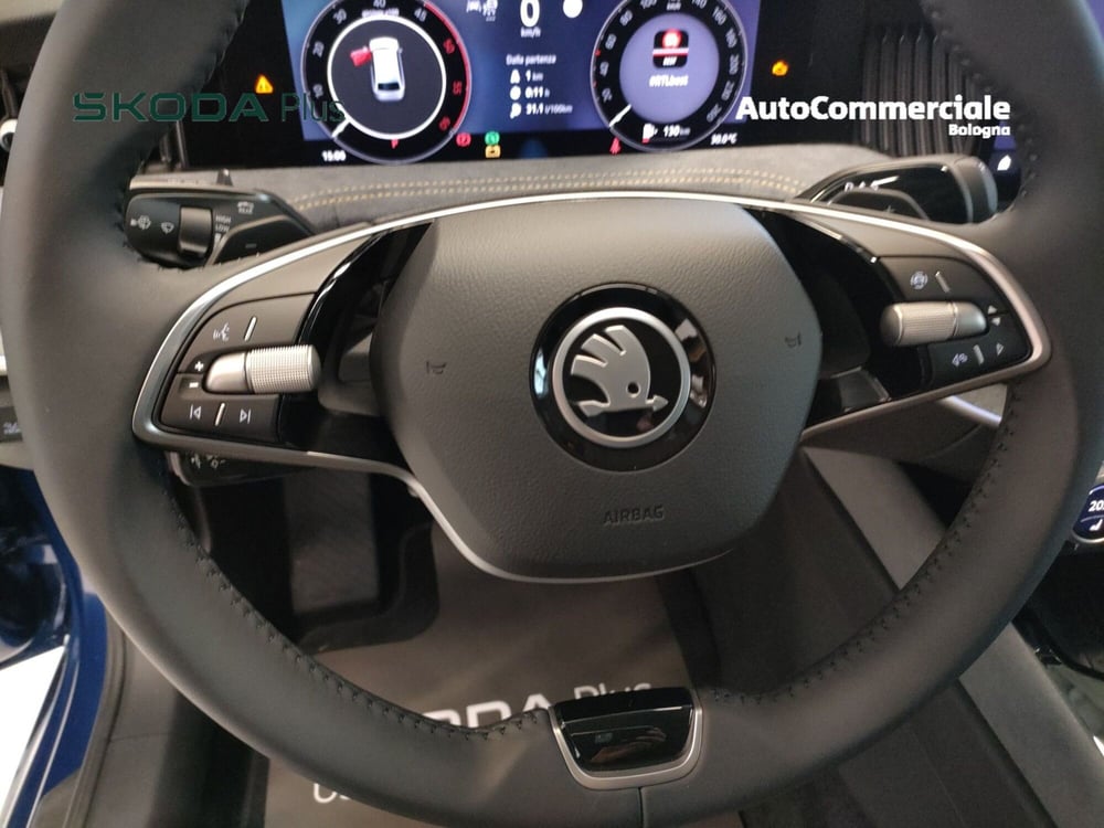 Skoda Superb Station Wagon nuova a Bologna (11)