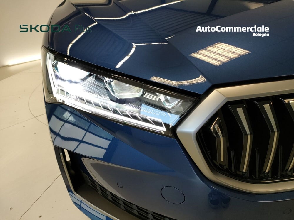 Skoda Superb Station Wagon nuova a Bologna (8)