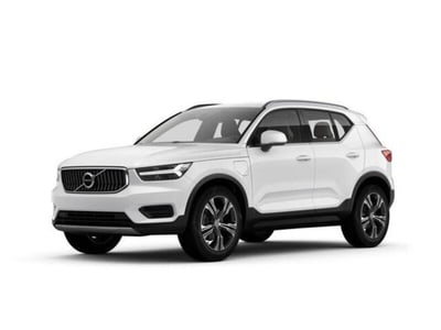 Volvo XC40 T4 Recharge Plug-in Hybrid Inscription Expression del 2021 usata a Pescara