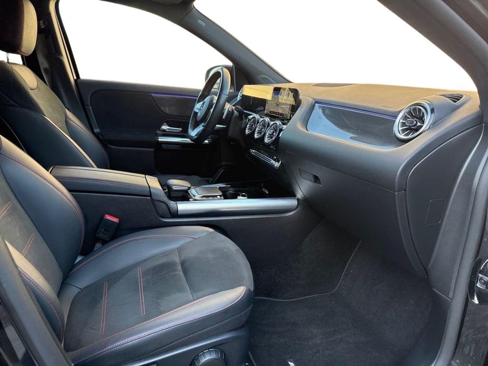 Mercedes-Benz GLA SUV usata a Prato (15)