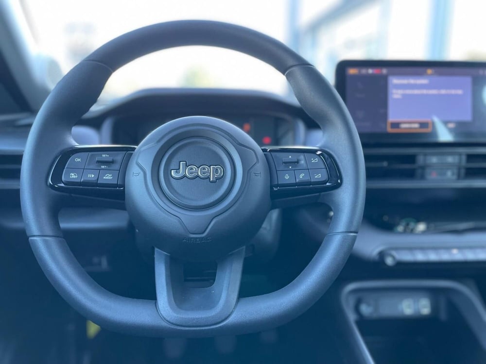 Jeep Avenger nuova a Ancona (13)