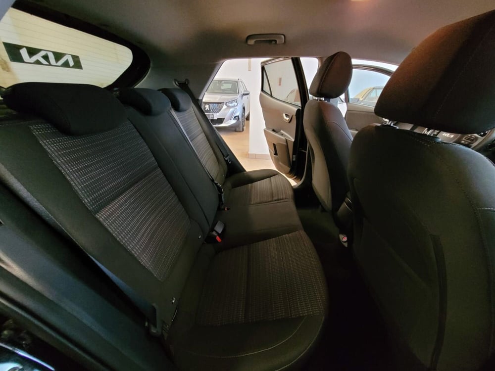 Kia Stonic usata a Rimini (13)