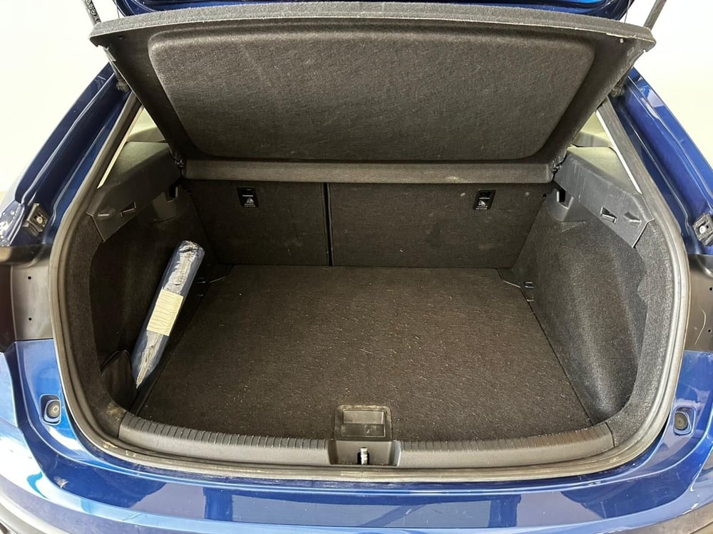 Volkswagen Taigo usata a L'Aquila (7)