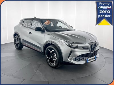 Alfa Romeo Junior elettrica Speciale 156cv nuova a Milano