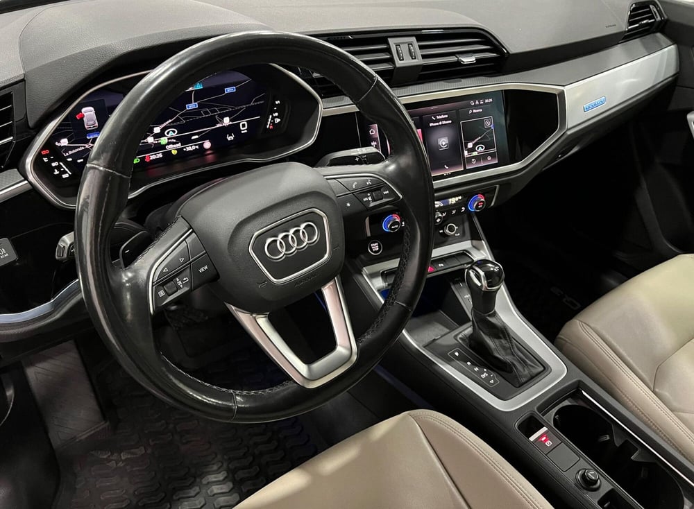 Audi Q3 Sportback usata a Bari (3)