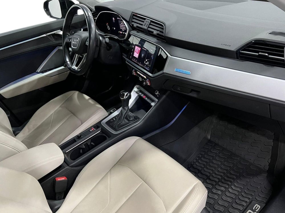 Audi Q3 Sportback usata a Bari (4)