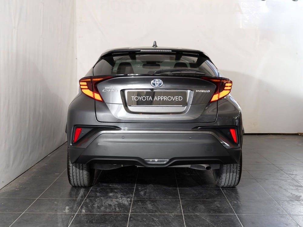 Toyota Toyota C-HR usata a Foggia (4)