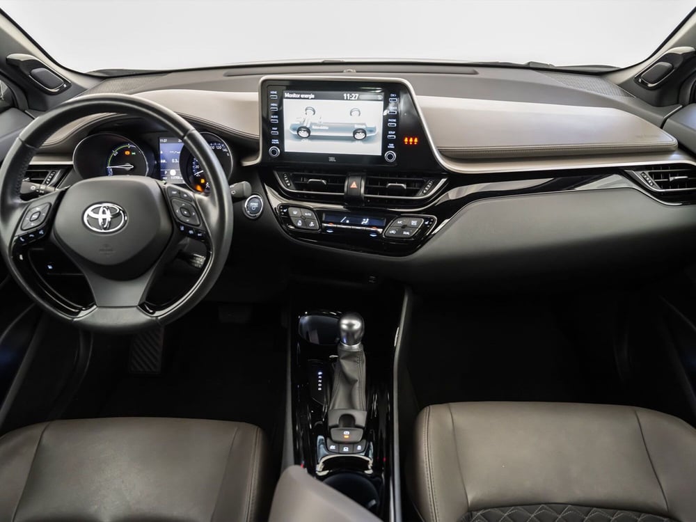 Toyota Toyota C-HR usata a Foggia (9)