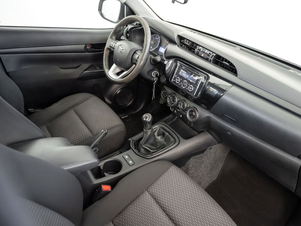 Toyota Hilux usata a Foggia (6)