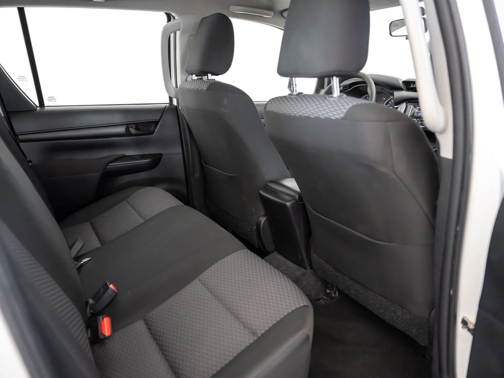 Toyota Hilux usata a Foggia (8)