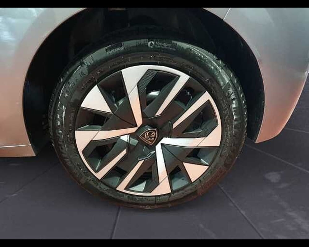 Peugeot 208 nuova a Cuneo (10)