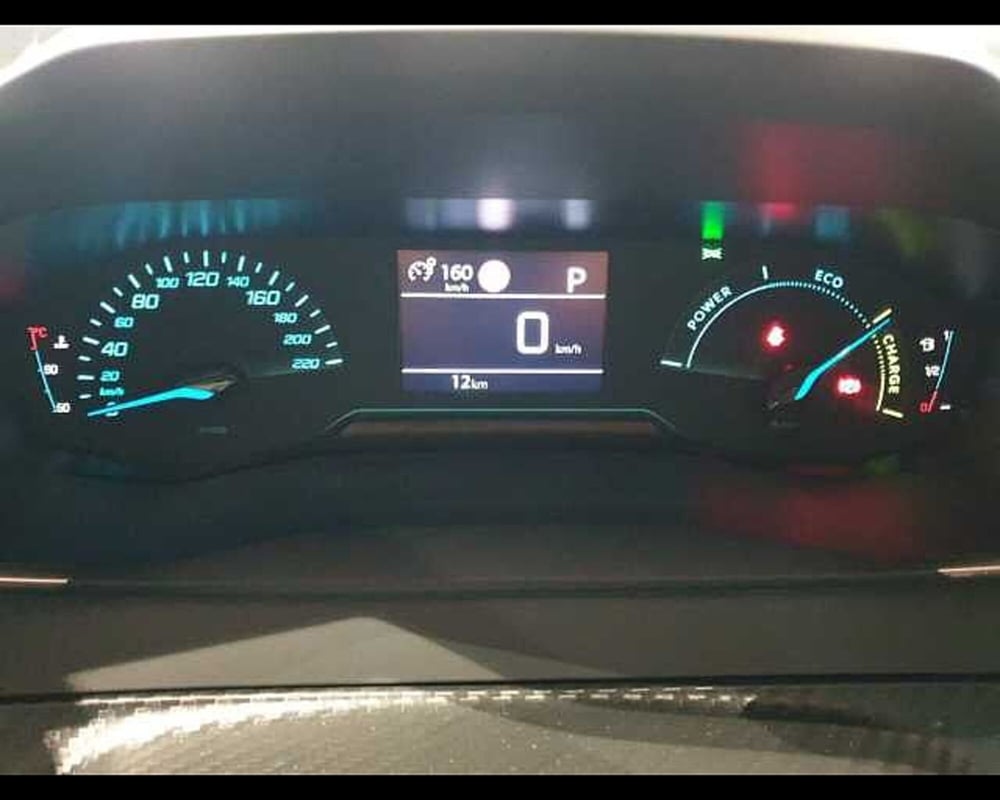 Peugeot 208 nuova a Cuneo (17)
