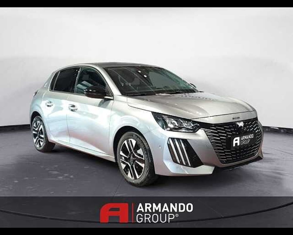 Peugeot 208 nuova a Cuneo (3)