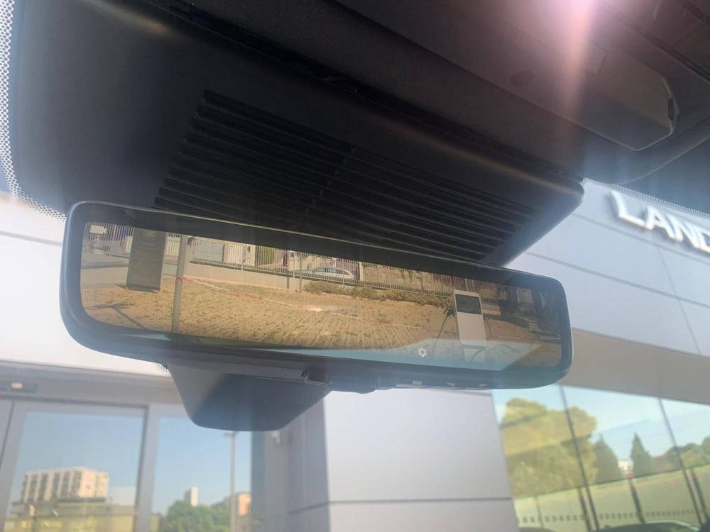 Jaguar E-Pace usata a Bari (11)