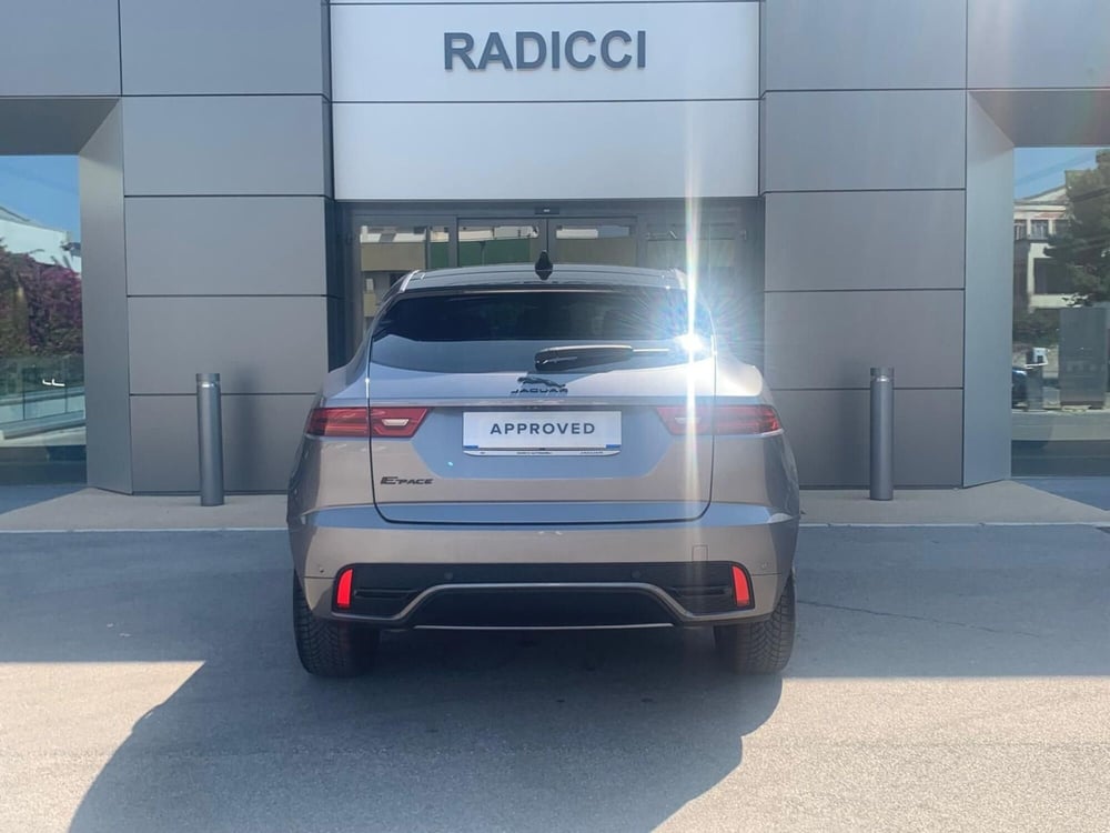 Jaguar E-Pace usata a Bari (7)