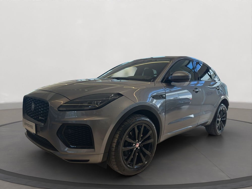 Jaguar E-Pace usata a Latina