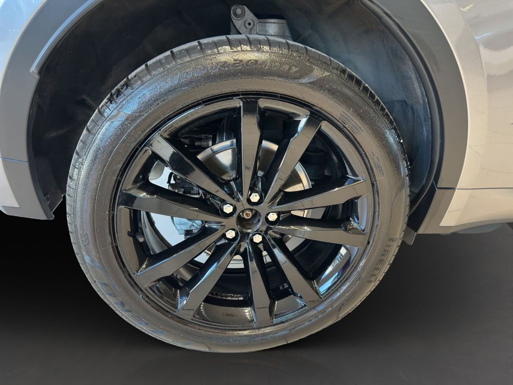 Jaguar E-Pace usata a Latina (9)