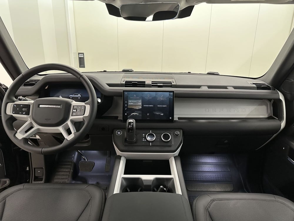 Land Rover Defender usata a Lodi (4)