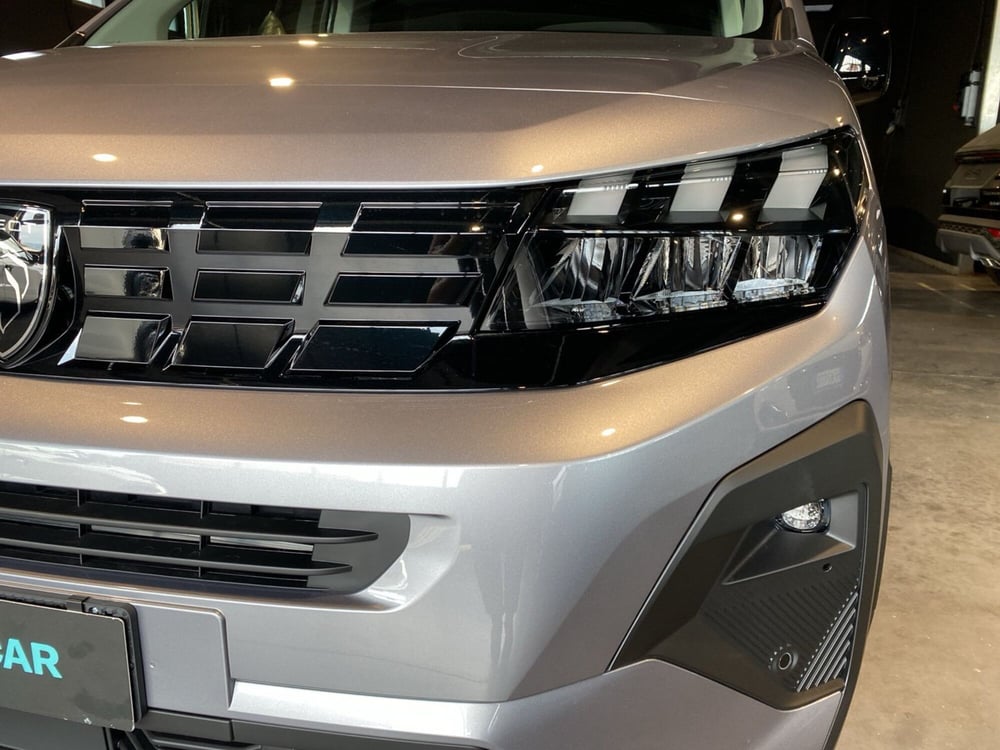 Peugeot Rifter nuova a Vicenza (9)