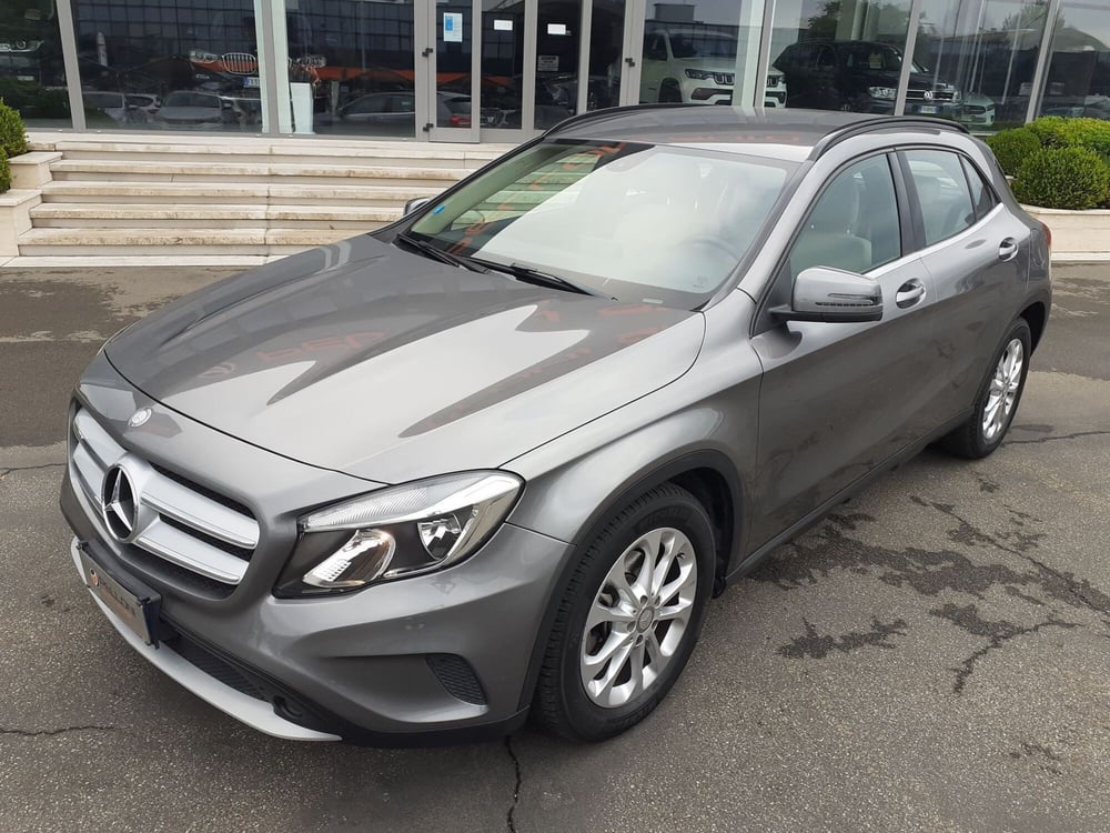 Mercedes-Benz GLA SUV usata a Modena (3)