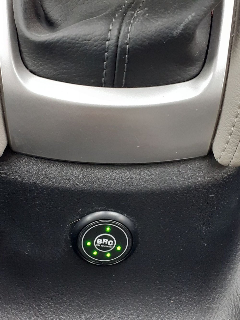 Nissan Micra usata a Modena (15)