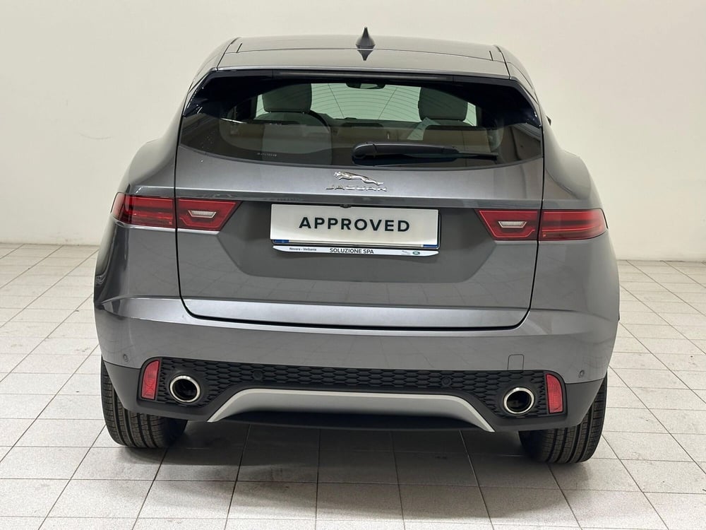 Jaguar E-Pace usata a Verbano Cusio Ossola (7)