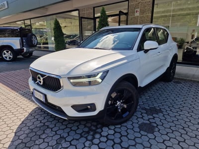 Volvo XC40 T3 Momentum Pro del 2019 usata a Verbania
