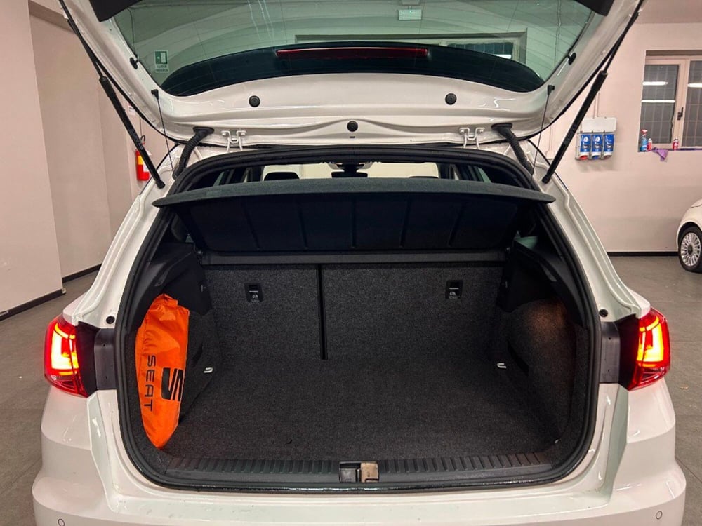 SEAT Arona usata a Verona (11)