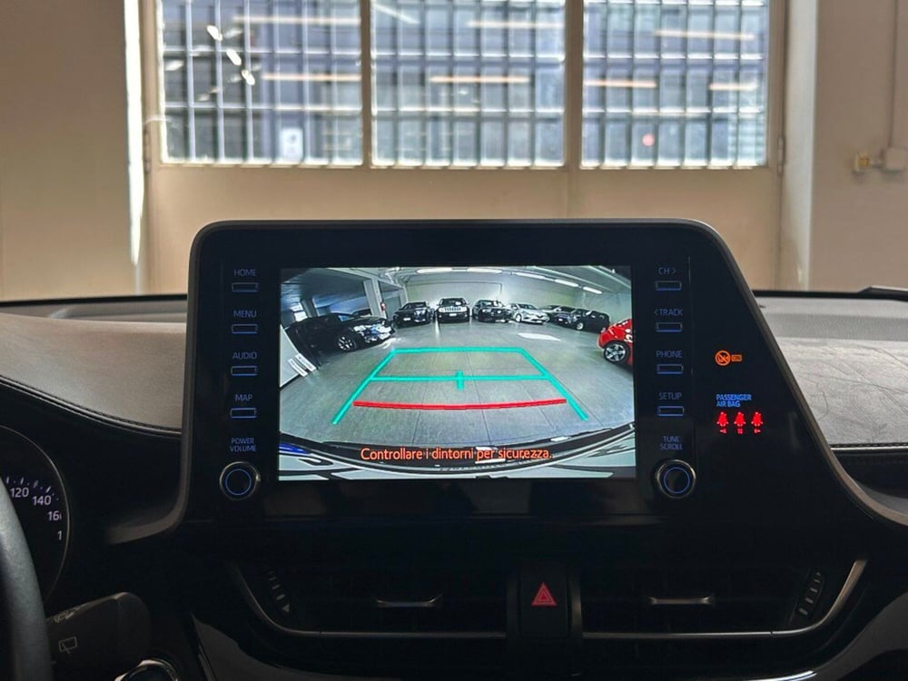 Toyota Toyota C-HR usata a Verona (13)