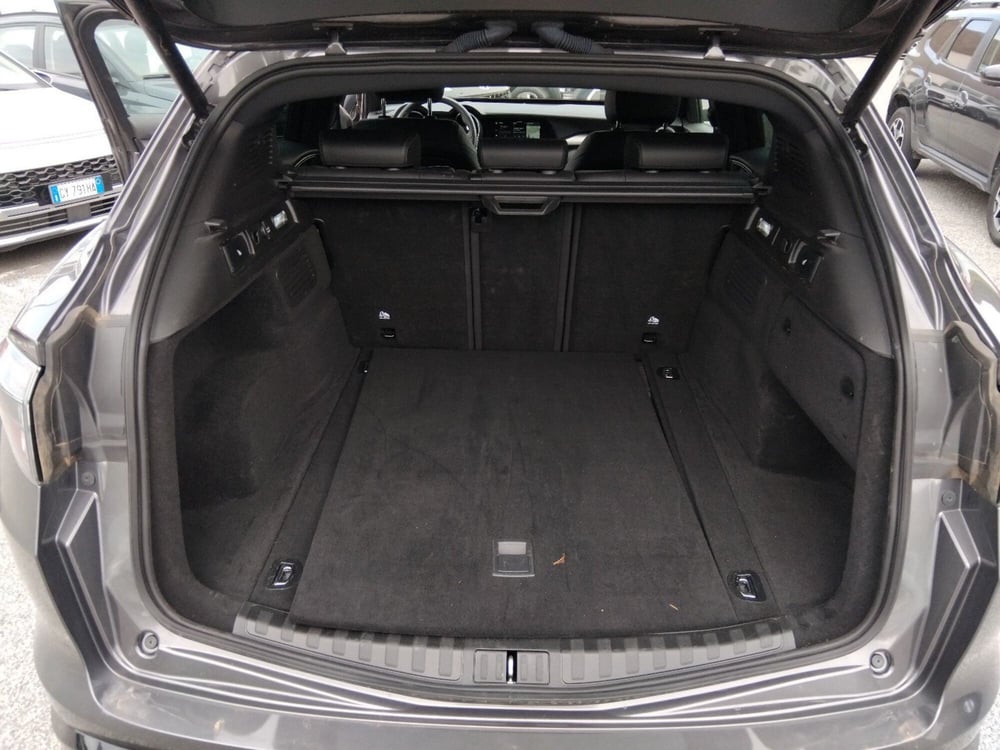 Alfa Romeo Stelvio usata a Latina (11)