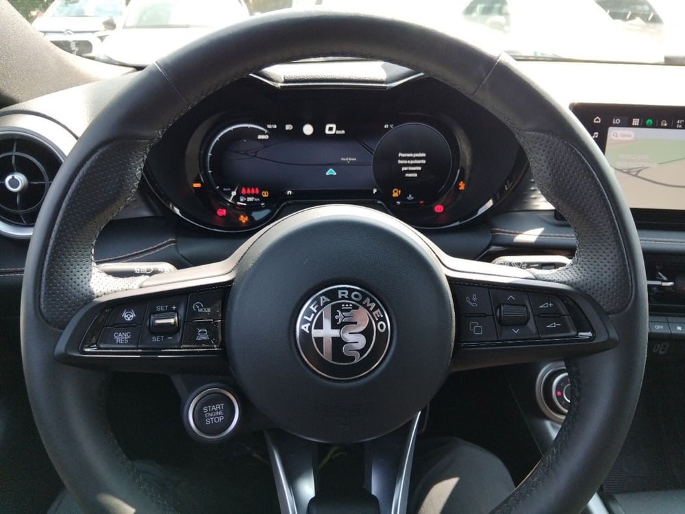 Alfa Romeo Tonale usata a Latina (15)