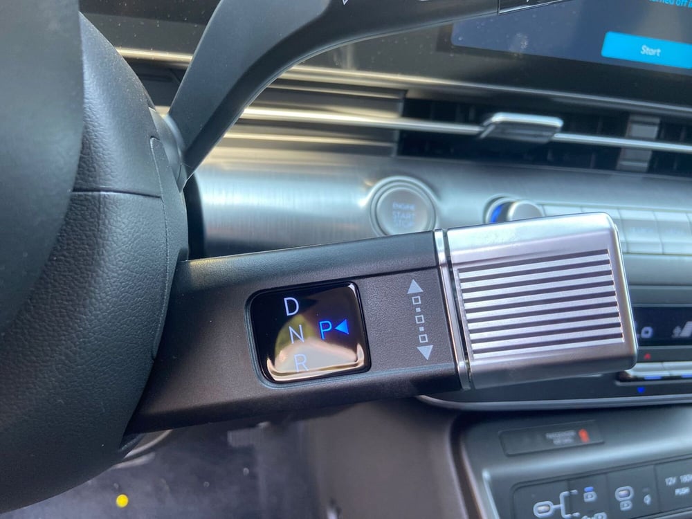 Hyundai Kona nuova a Roma (16)