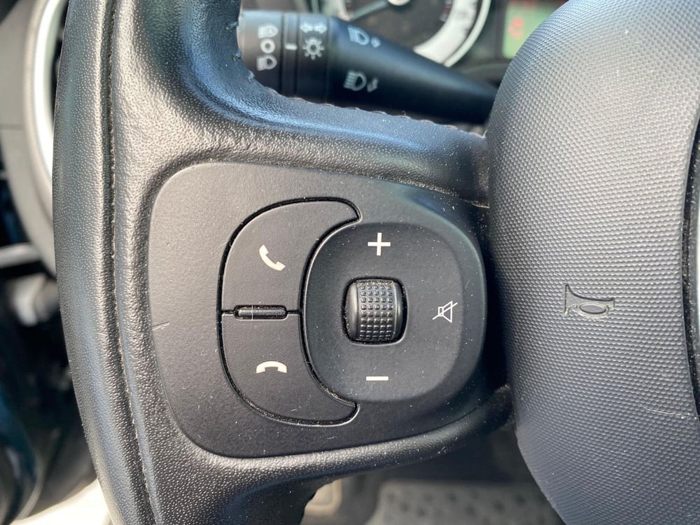Fiat 500L usata a Milano (16)