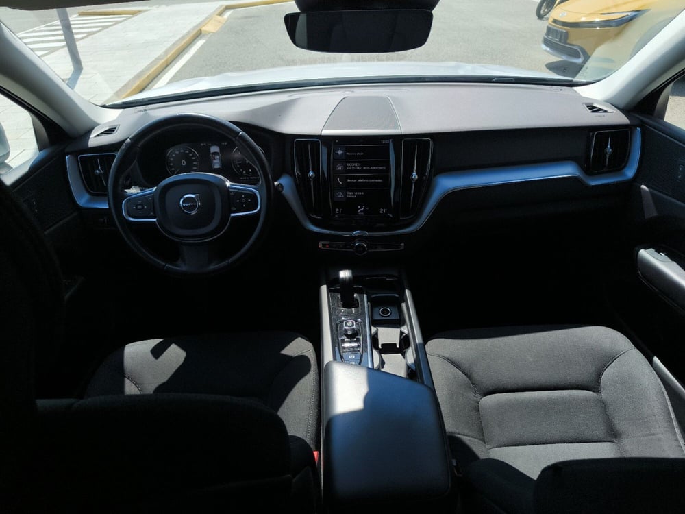 Volvo XC60 usata a Reggio Calabria (11)
